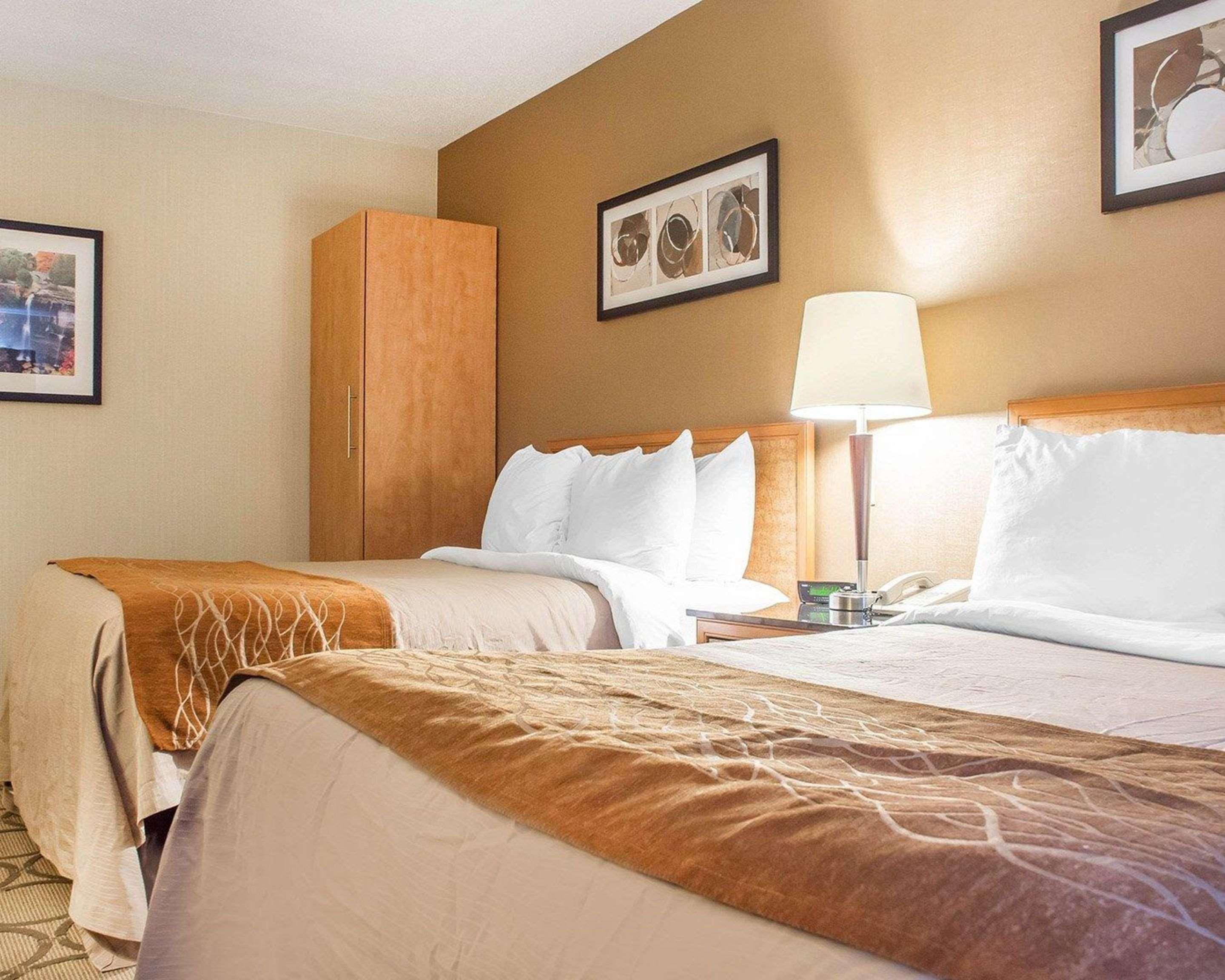 Comfort Inn Hamilton/Stoney Creek Exterior foto