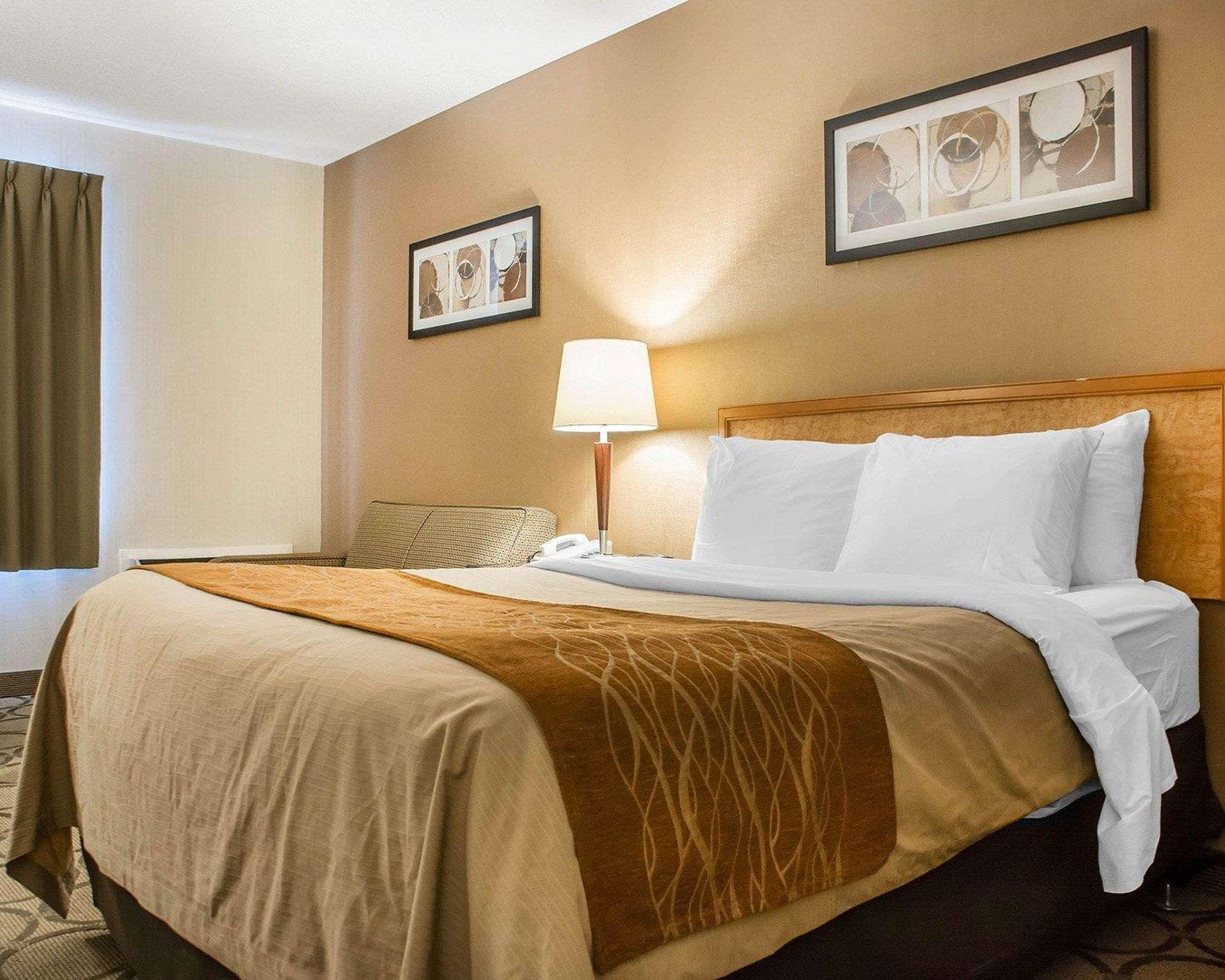 Comfort Inn Hamilton/Stoney Creek Exterior foto