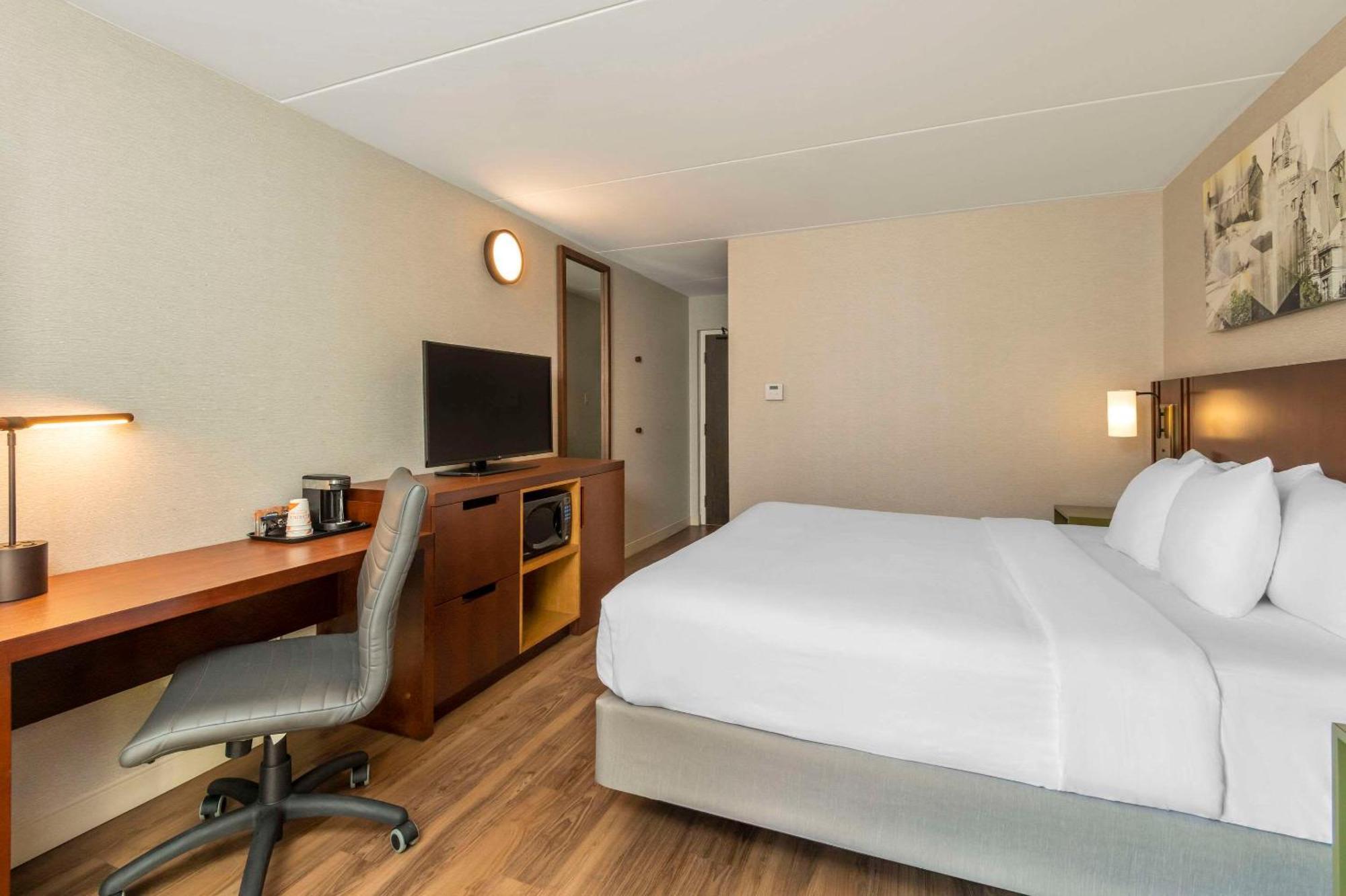 Comfort Inn Hamilton/Stoney Creek Exterior foto